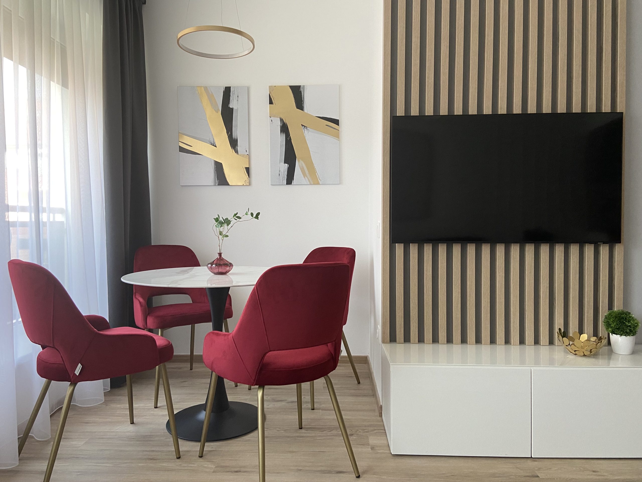 51827260102_27f6ef626c_4k